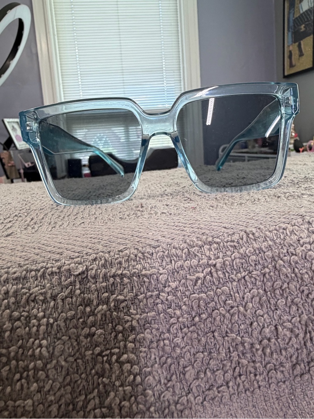 Clear Light Blue Square-Frame Sunglasses - Picture 2 of 4